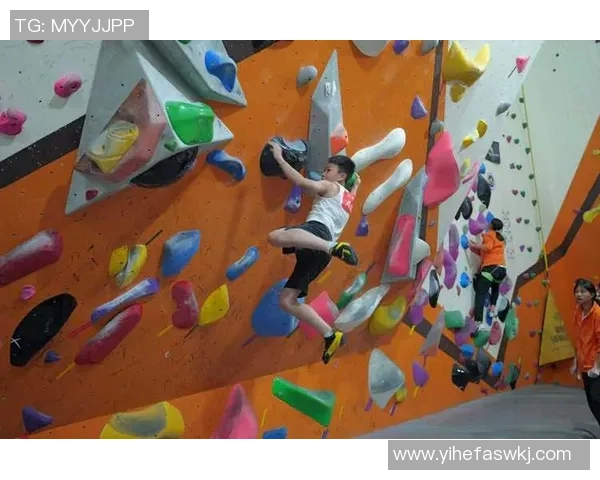 武汉攀岩队在极限运动嘉年华中的精彩表现与力量展现分析